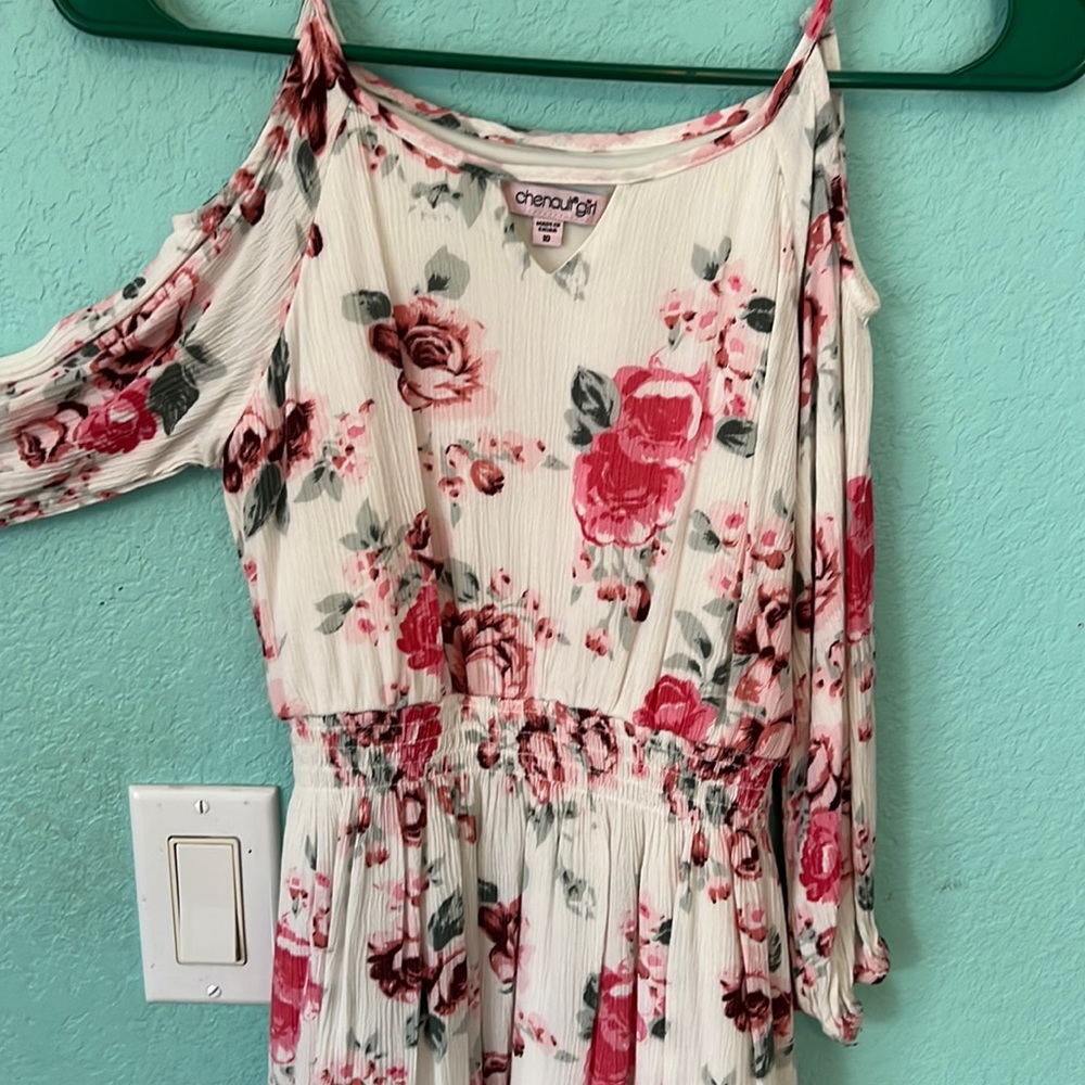 Cute Chennault Girl girl dress size 10. Lightly worn